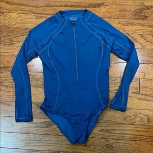 Athleta Blue Long Sleeve Swimsuit bathing suit XS